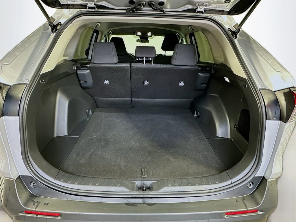 Used 2025 Toyota RAV4 LE image 26