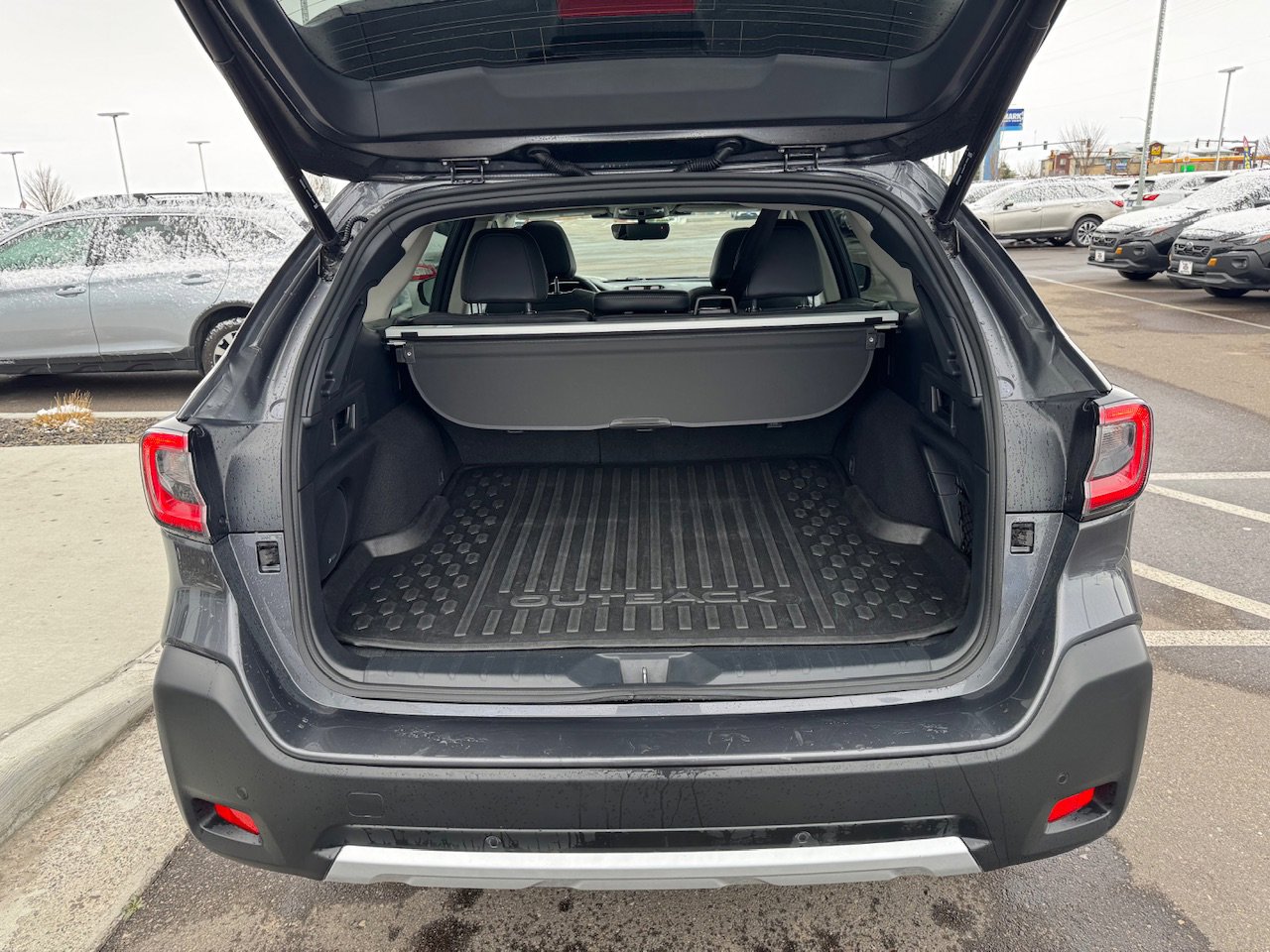 Used 2023 Subaru Outback Limited image 47