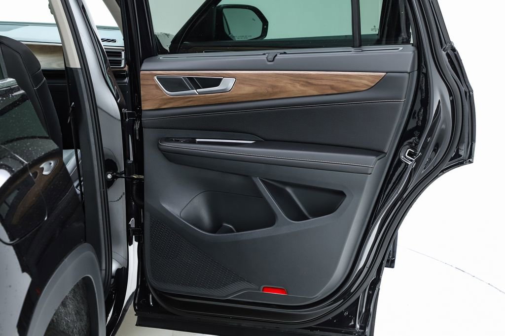 New 2026 Volkswagen Atlas SE image 31