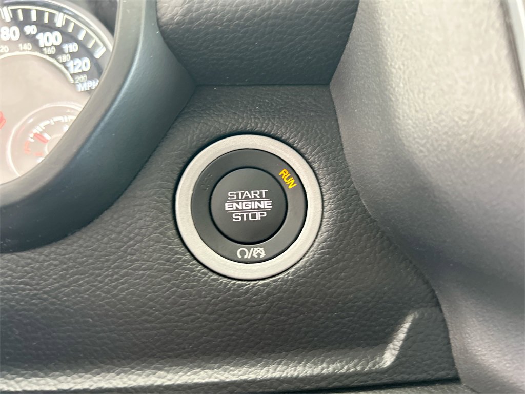 Used 2025 RAM 1500 Big Horn image 32