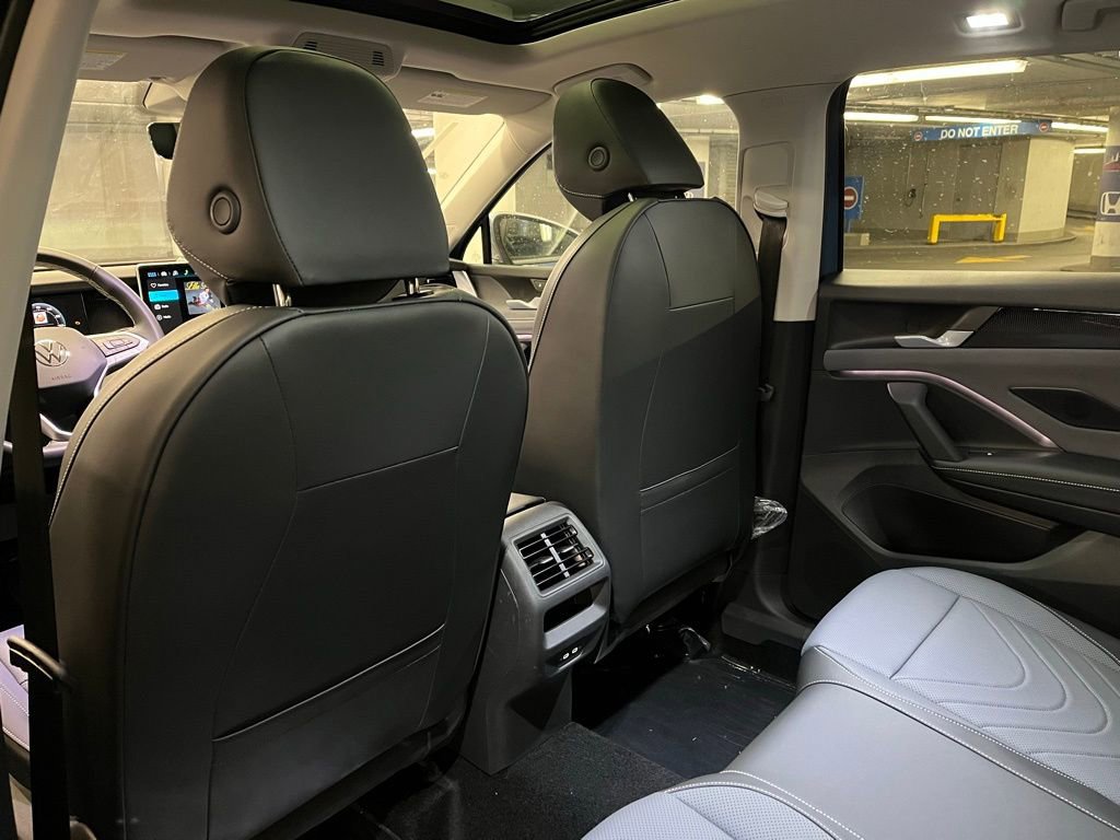 New 2026 Volkswagen Tiguan SE image 24