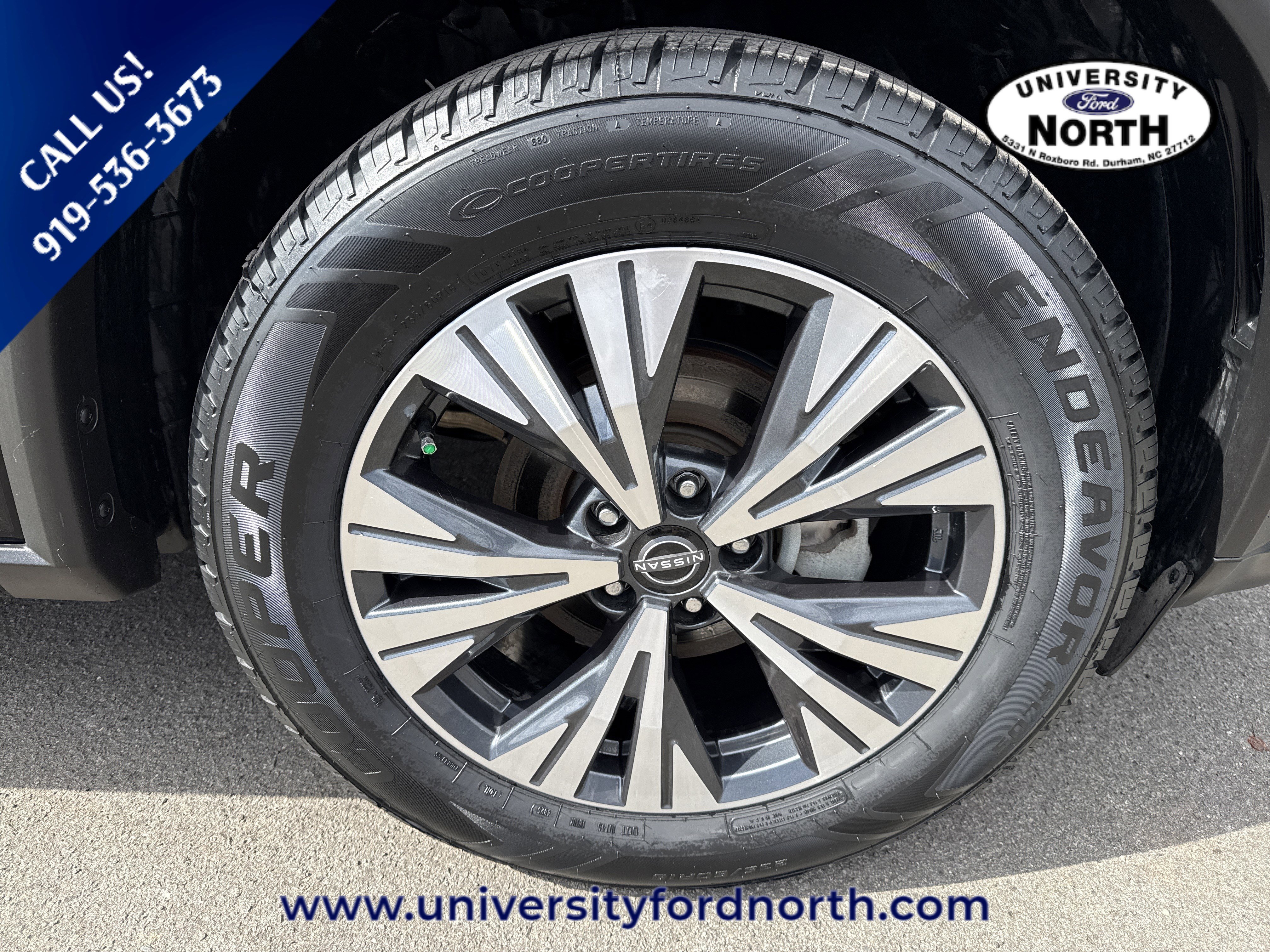 Used 2023 Nissan Rogue SV image 9