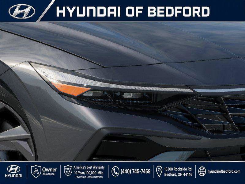 New 2026 Hyundai Elantra SEL Sport FWD image 2