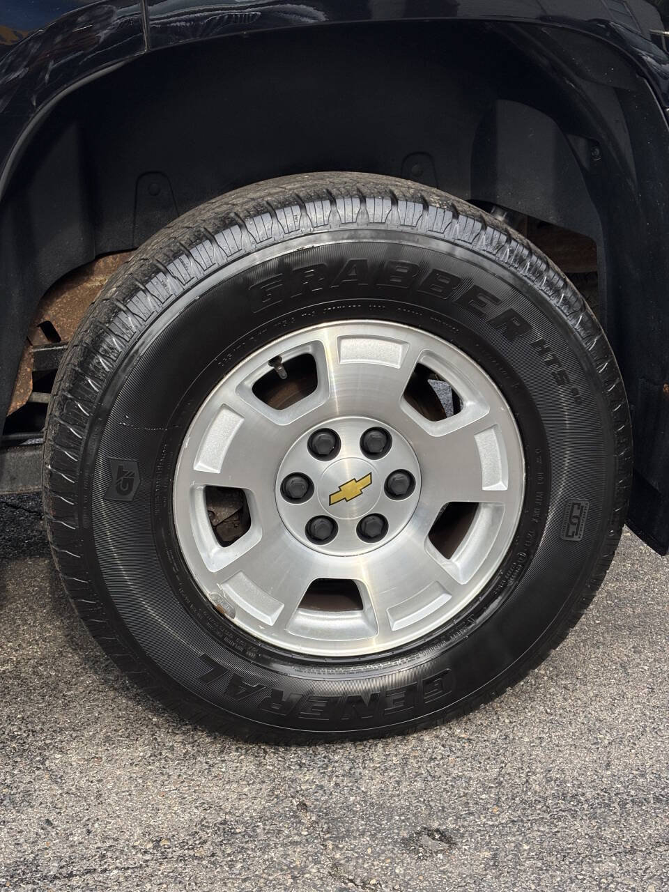 Used 2013 Chevrolet Tahoe LT w/ Luxury Package AWD/4WD image 30