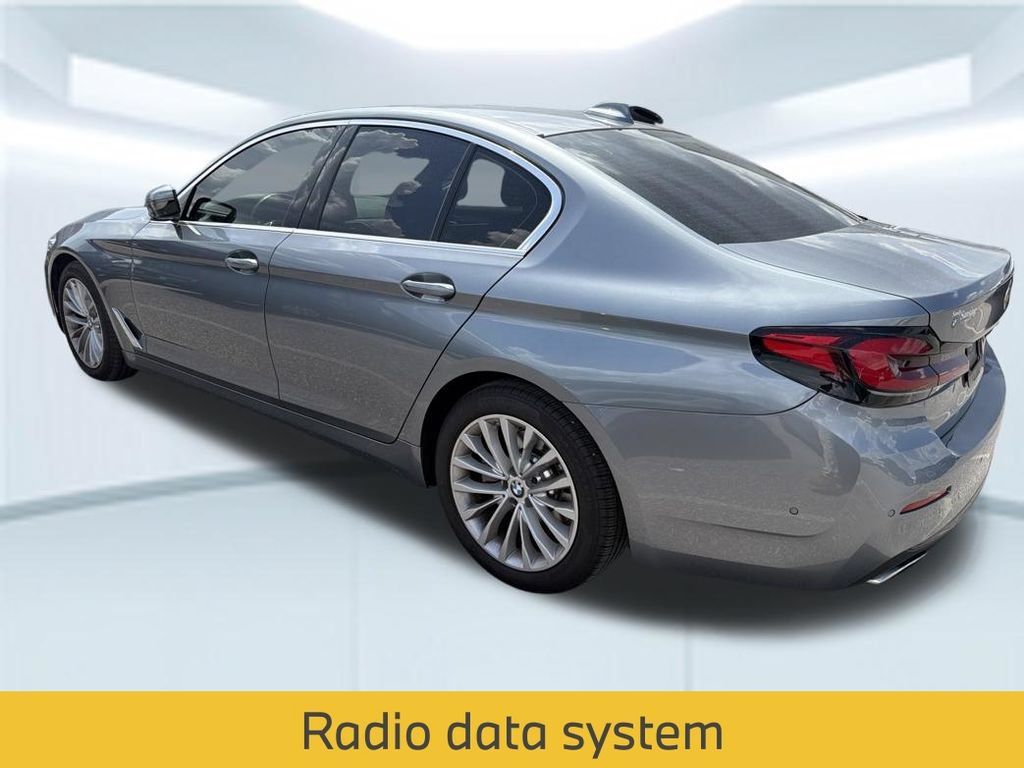 Used 2021 BMW 530i w/ Convenience Package RWD image 14