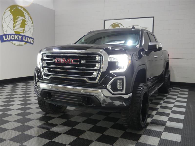 Used 2019 GMC Sierra 1500 SLT w/ SLT Premium Plus Package AWD/4WD image 4