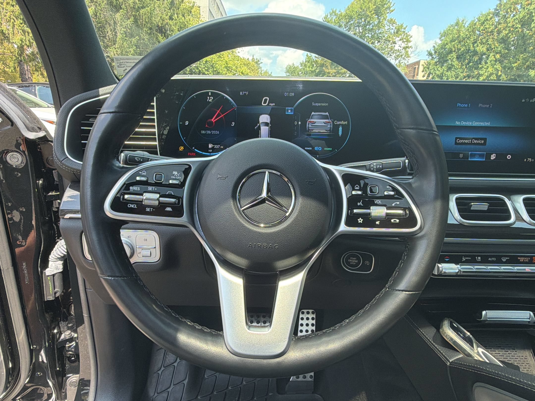Used 2023 Mercedes-Benz GLS 450 4MATIC image 11