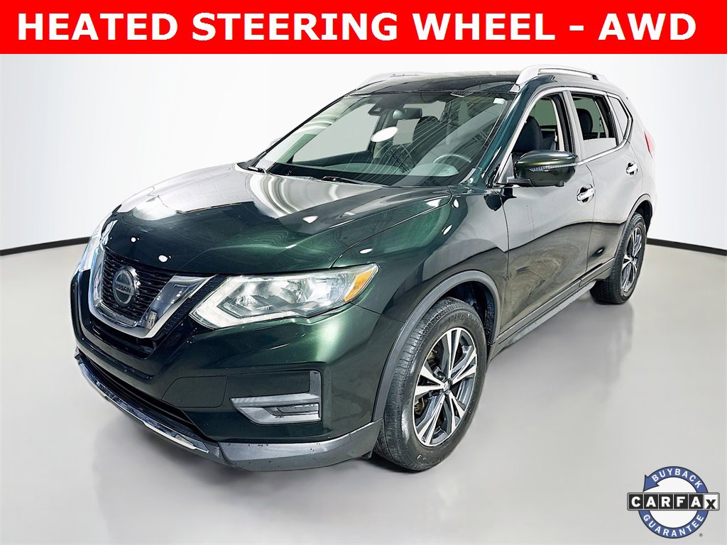 Used 2019 Nissan Rogue SV w/ Premium Package image 2