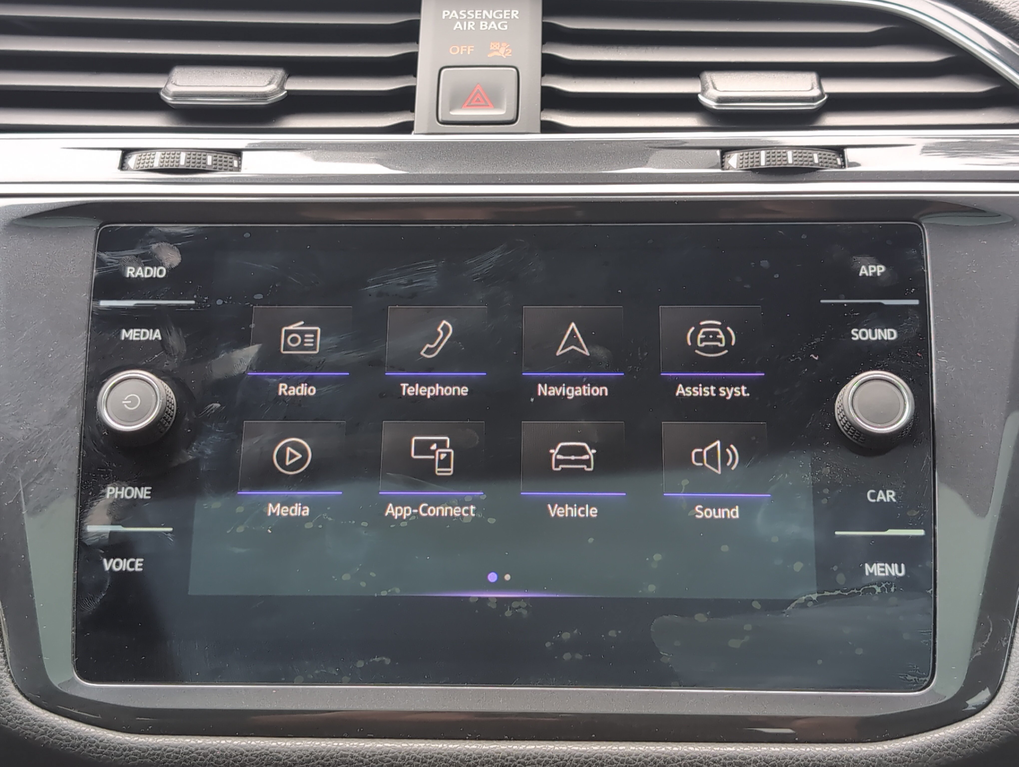 Used 2024 Volkswagen Tiguan SE R-Line FWD image 35