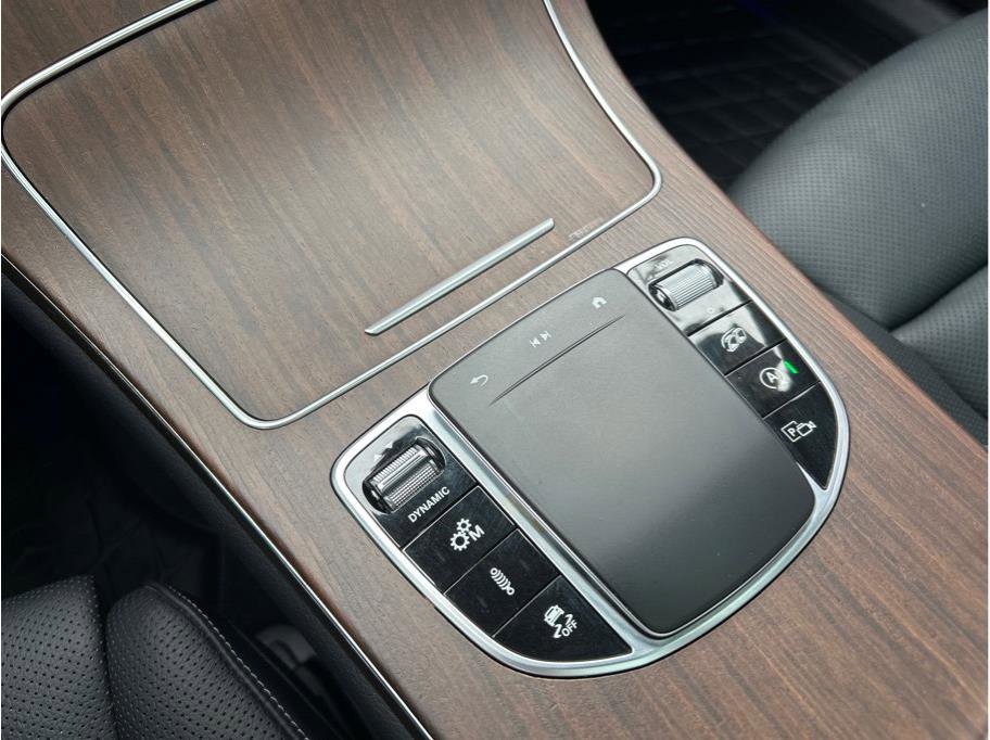 Used 2022 Mercedes-Benz GLC 43 AMG 4MATIC image 18