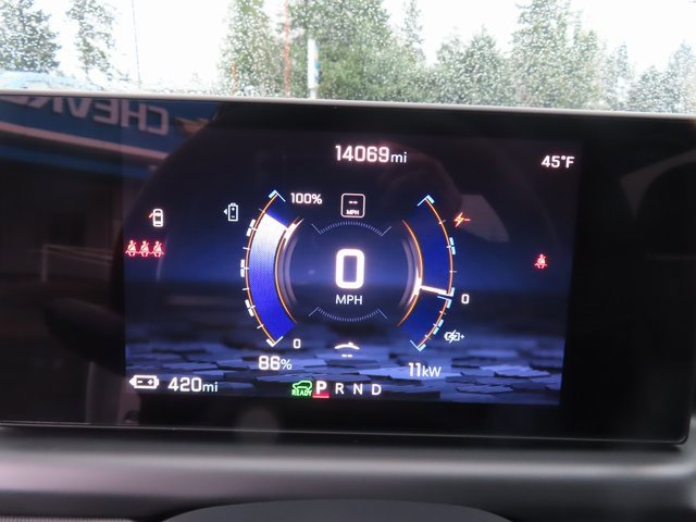 Used 2024 Chevrolet Silverado EV W/T image 18