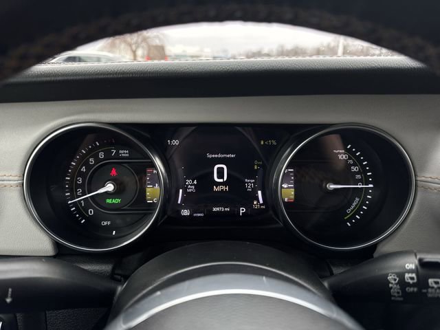 Used 2022 Jeep Wrangler Unlimited Sahara image 11