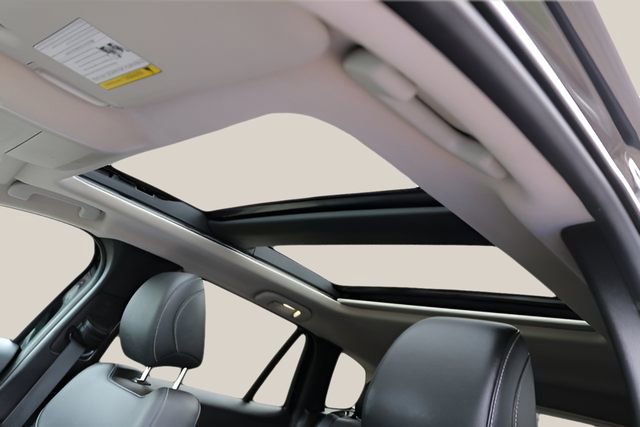 Used 2024 MAZDA CX-50 AWD 2.5 S w/ Premium Package image 12