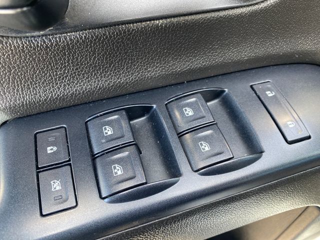 Used 2017 GMC Sierra 1500 2WD Double Cab image 14