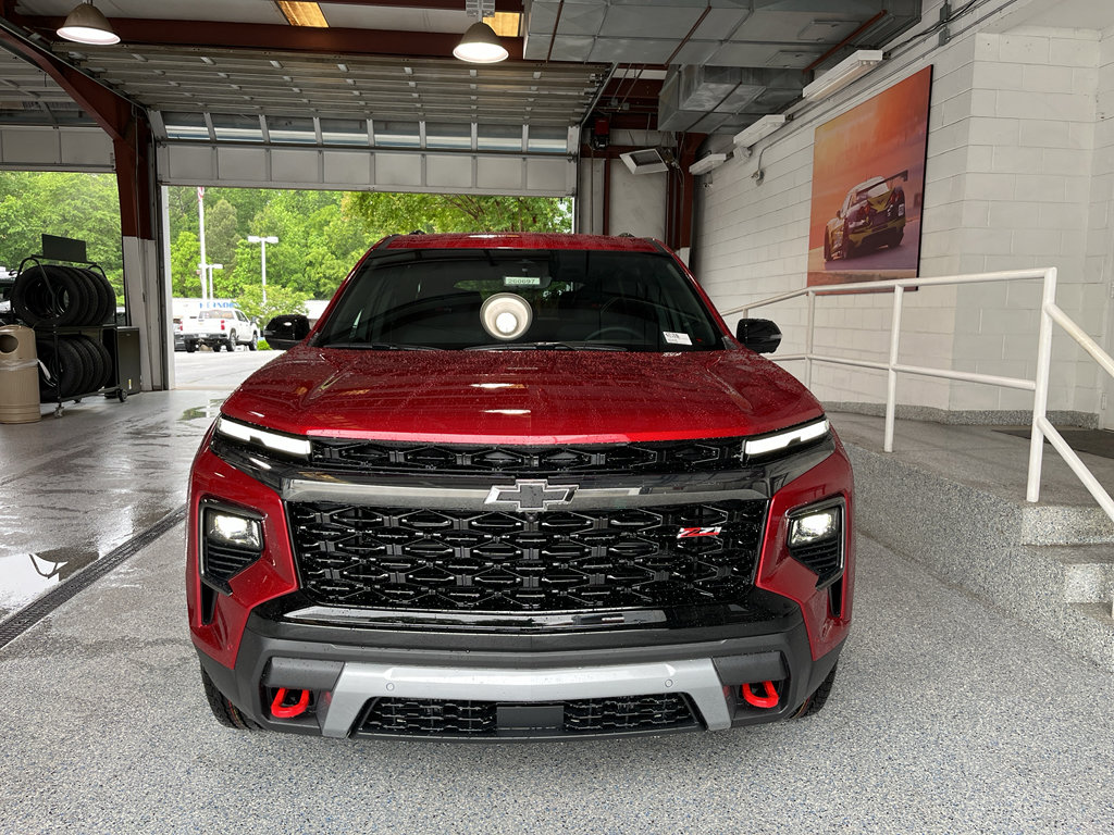 New 2026 Chevrolet Traverse Z71 AWD/4WD image 2