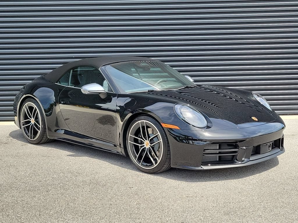 Used 2026 Porsche 911 Carrera T RWD image 9