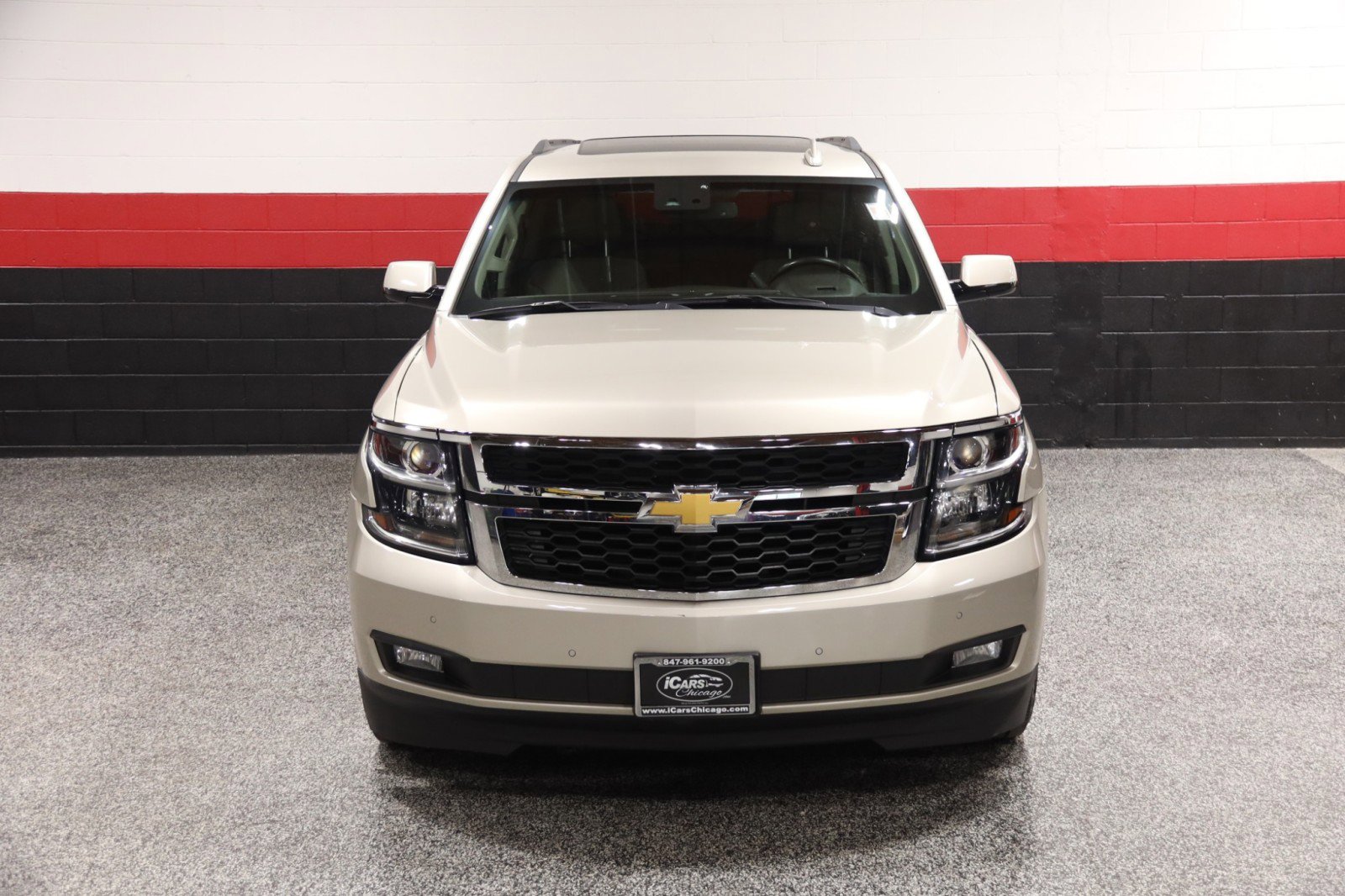 Used 2017 Chevrolet Suburban LT AWD/4WD image 13