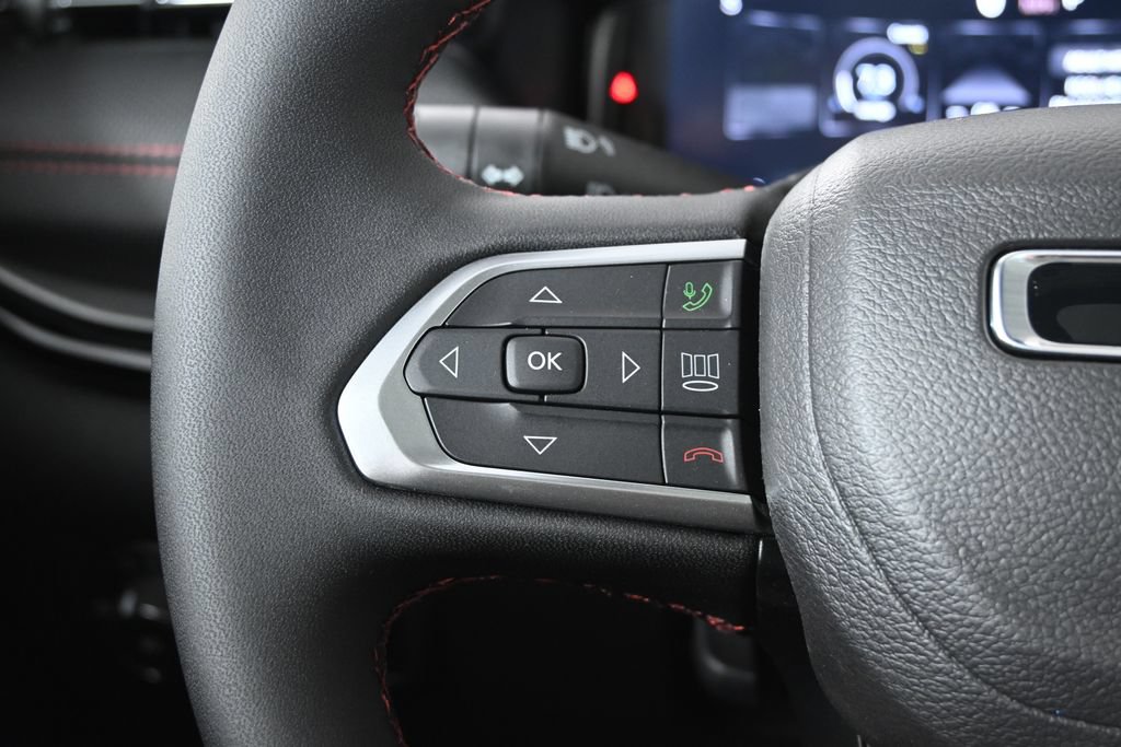 New 2026 Jeep Compass Trailhawk w/ Sun, Sound & Navigation Group AWD/4WD image 32