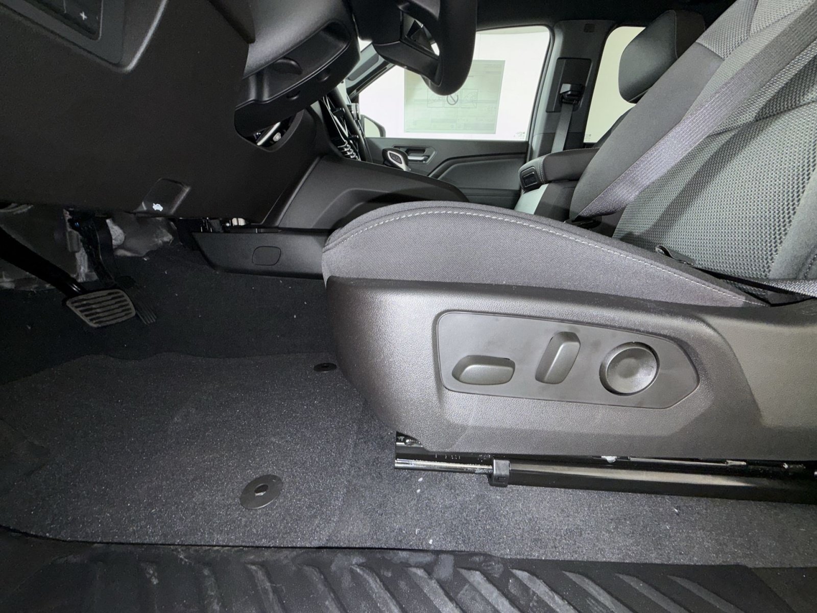 New 2026 GMC Canyon Elevation w/ Convenience Package AWD/4WD image 14