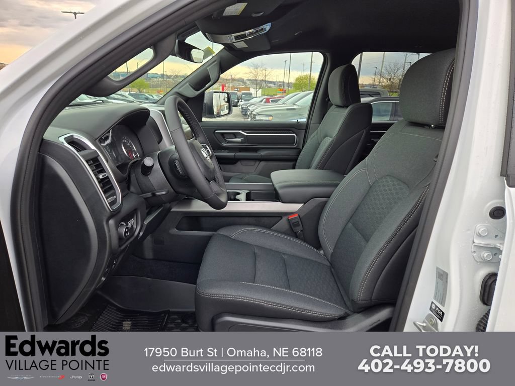 New 2026 RAM 1500 Big Horn AWD/4WD image 12