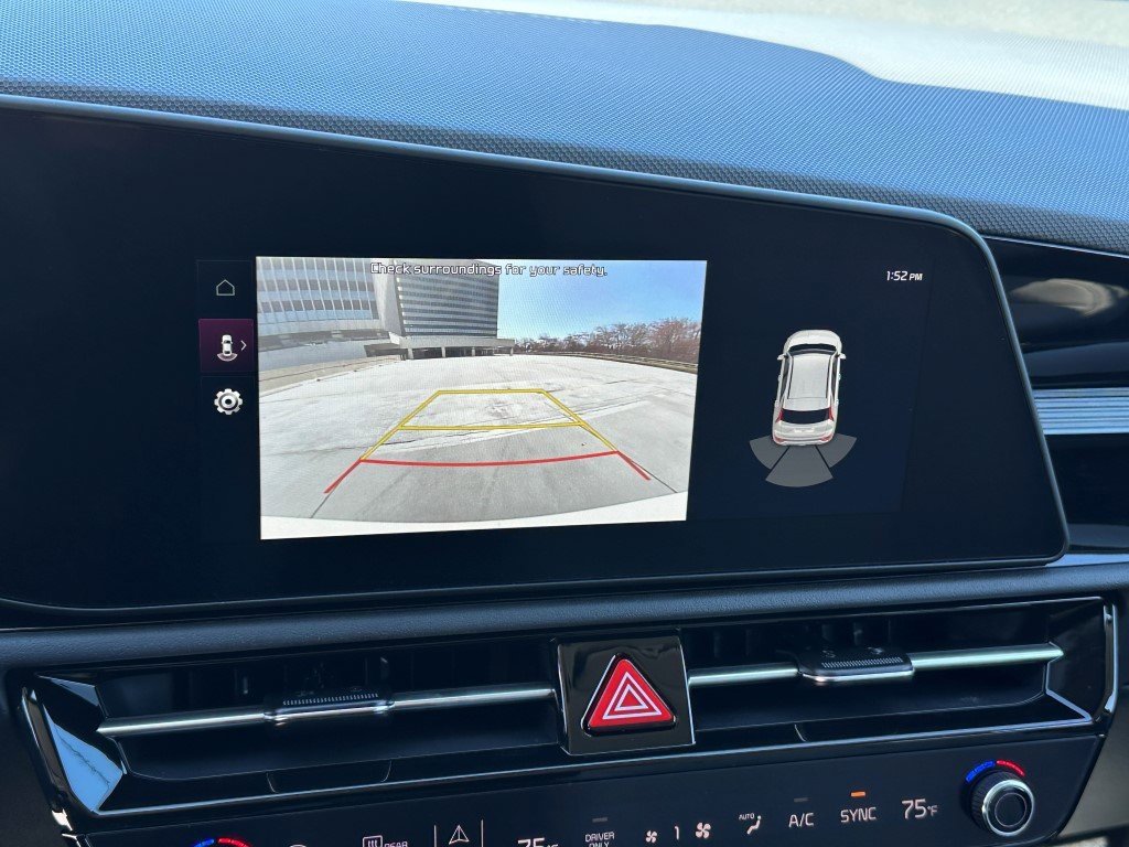 New 2025 Kia Niro EX image 19