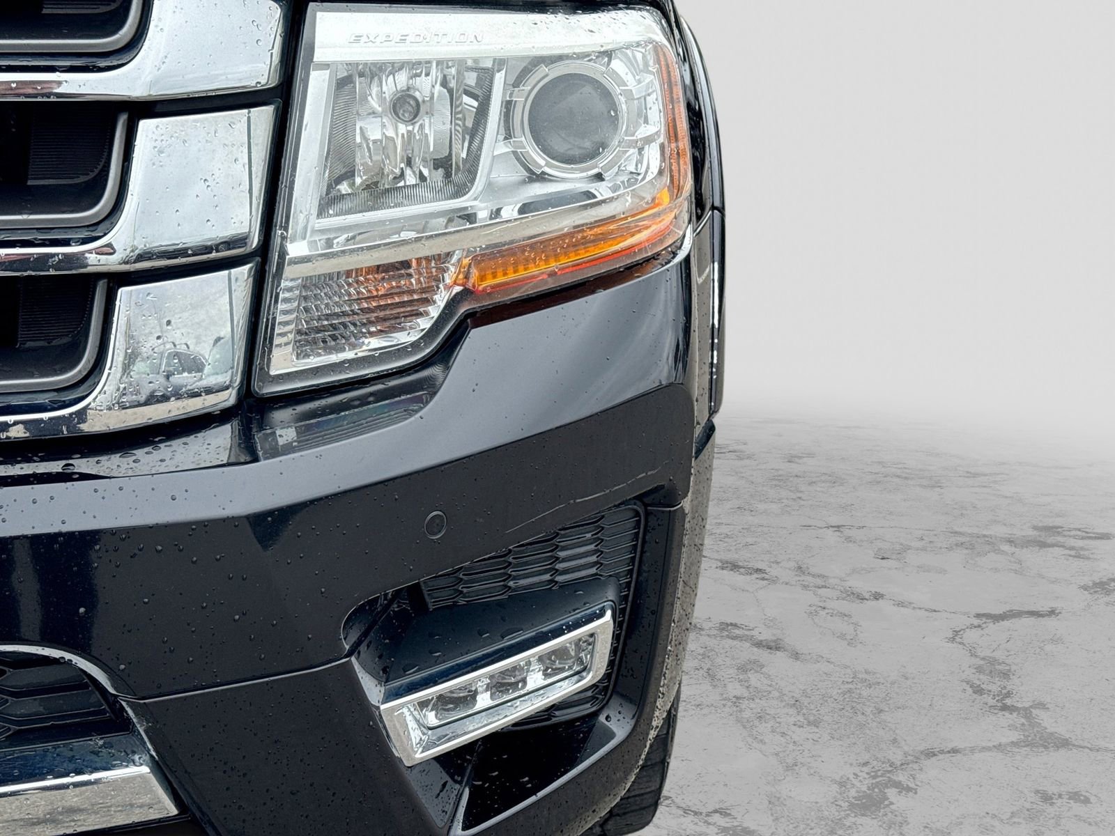 Used 2017 Ford Expedition EL Limited w/ Equipment Group 301A AWD/4WD image 13