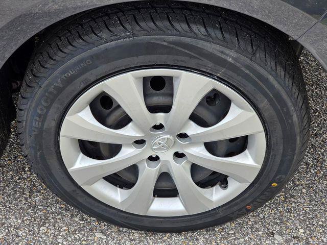 Certified 2023 Toyota Corolla LE FWD image 30