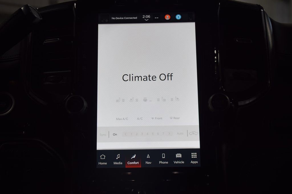 Used 2023 RAM 2500 Limited AWD/4WD image 35