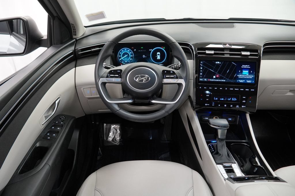 Used 2024 Hyundai Tucson SEL w/ Convenience Package AWD/4WD image 16