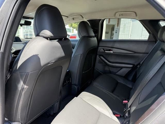 New 2025 MAZDA CX-30 AWD 2.5 S w/ Select Sport Pkg image 17