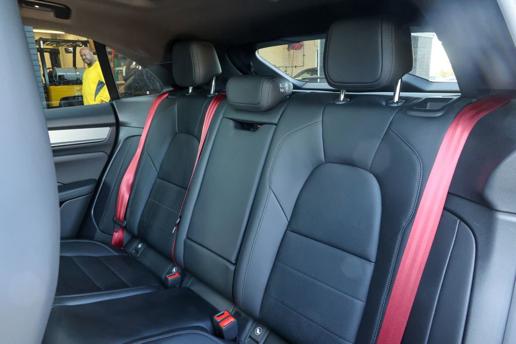 Certified 2025 Porsche Macan 4 Electric image 30