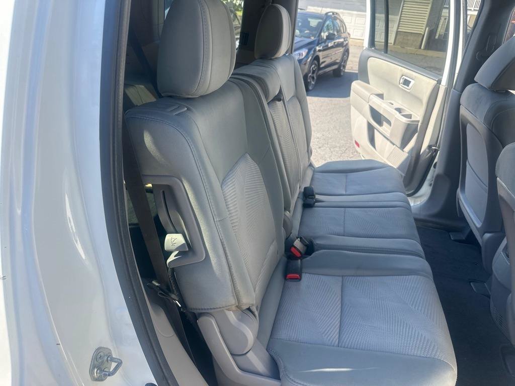 Used 2014 Honda Pilot LX image 24