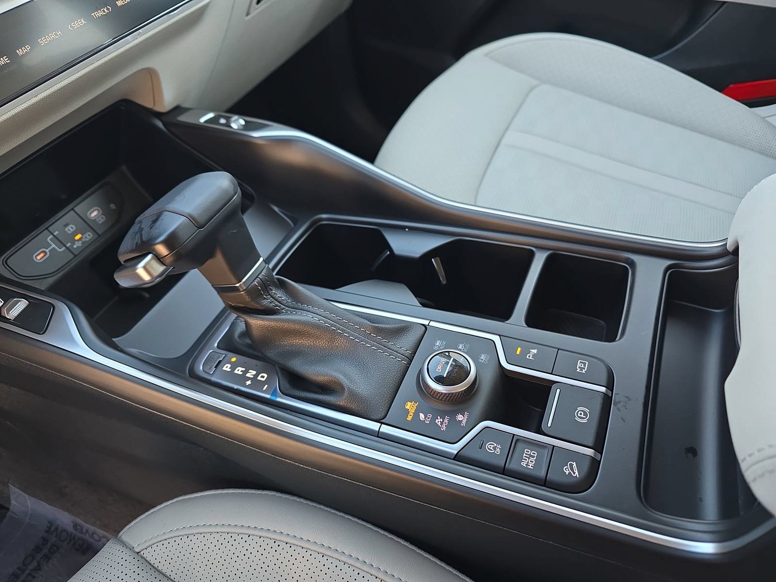 New 2026 Kia Sorento S AWD/4WD image 27