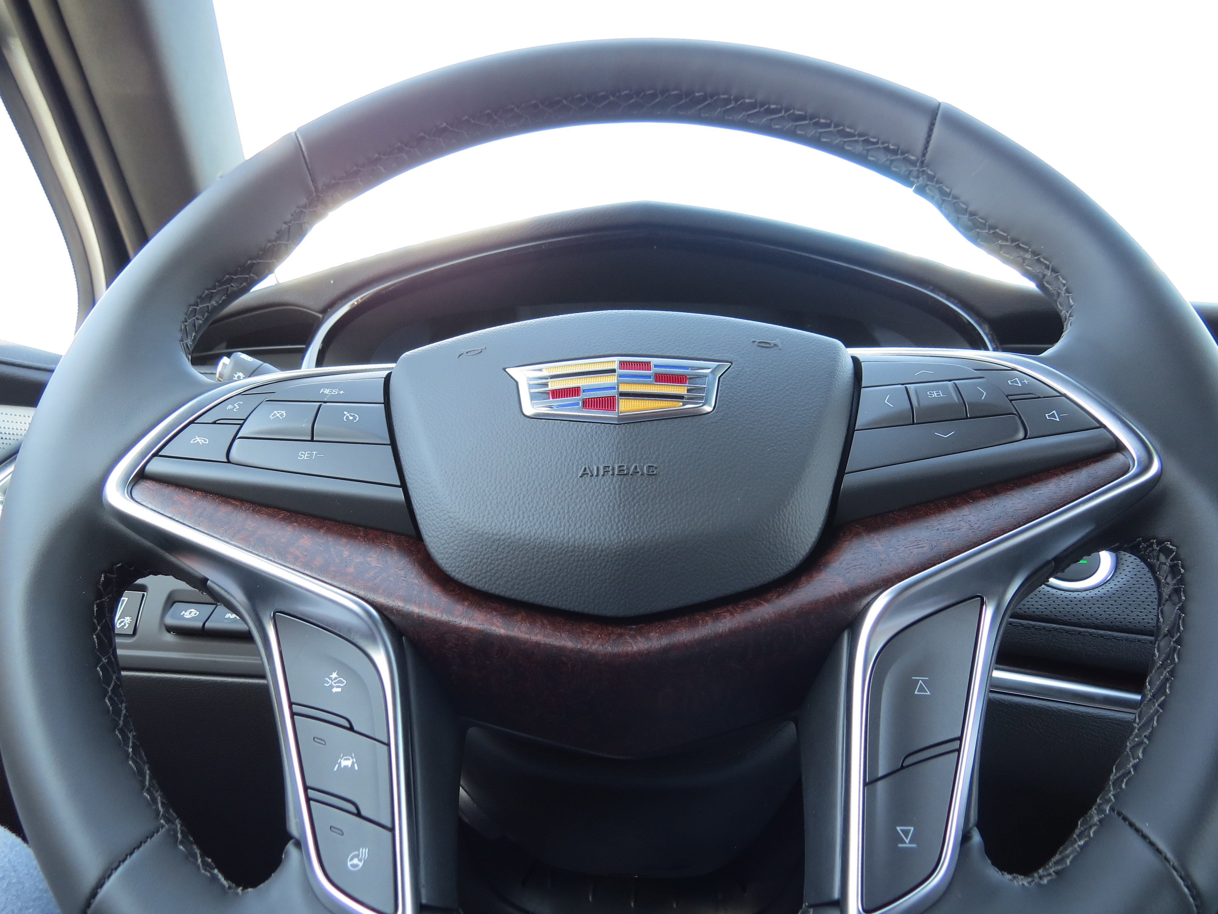 New 2026 Cadillac XT5 Premium Luxury w/ Driver Assist Package image 17