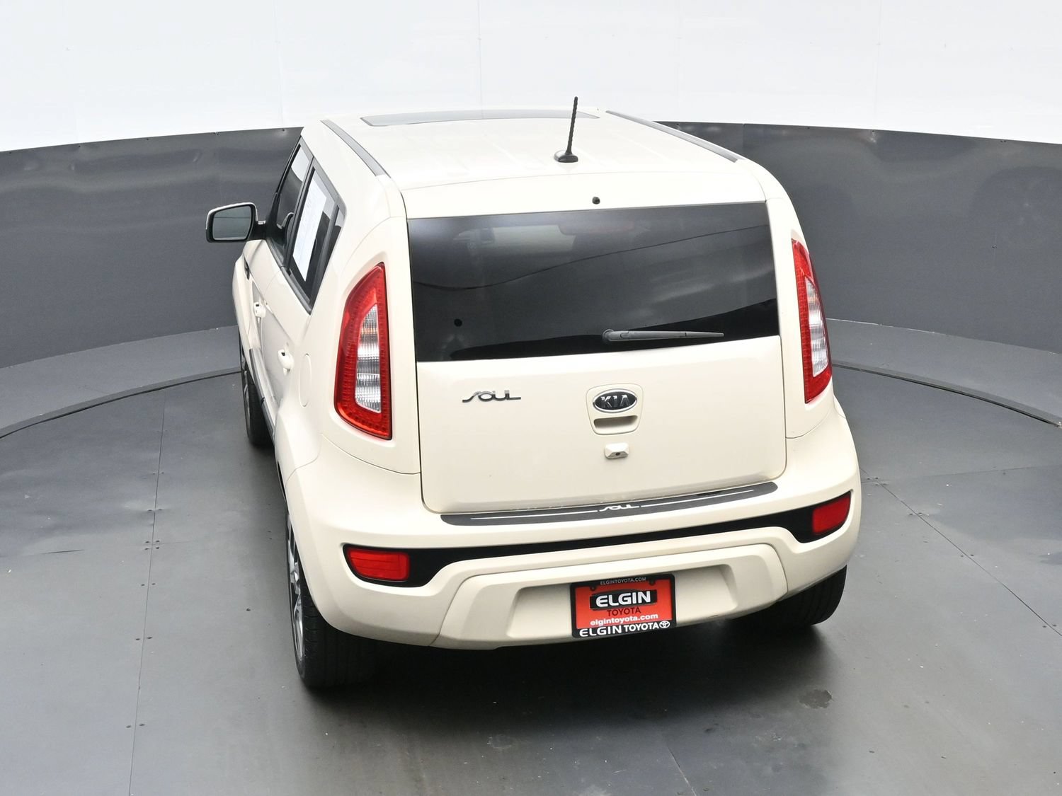 Used 2012 Kia Soul ! FWD image 39