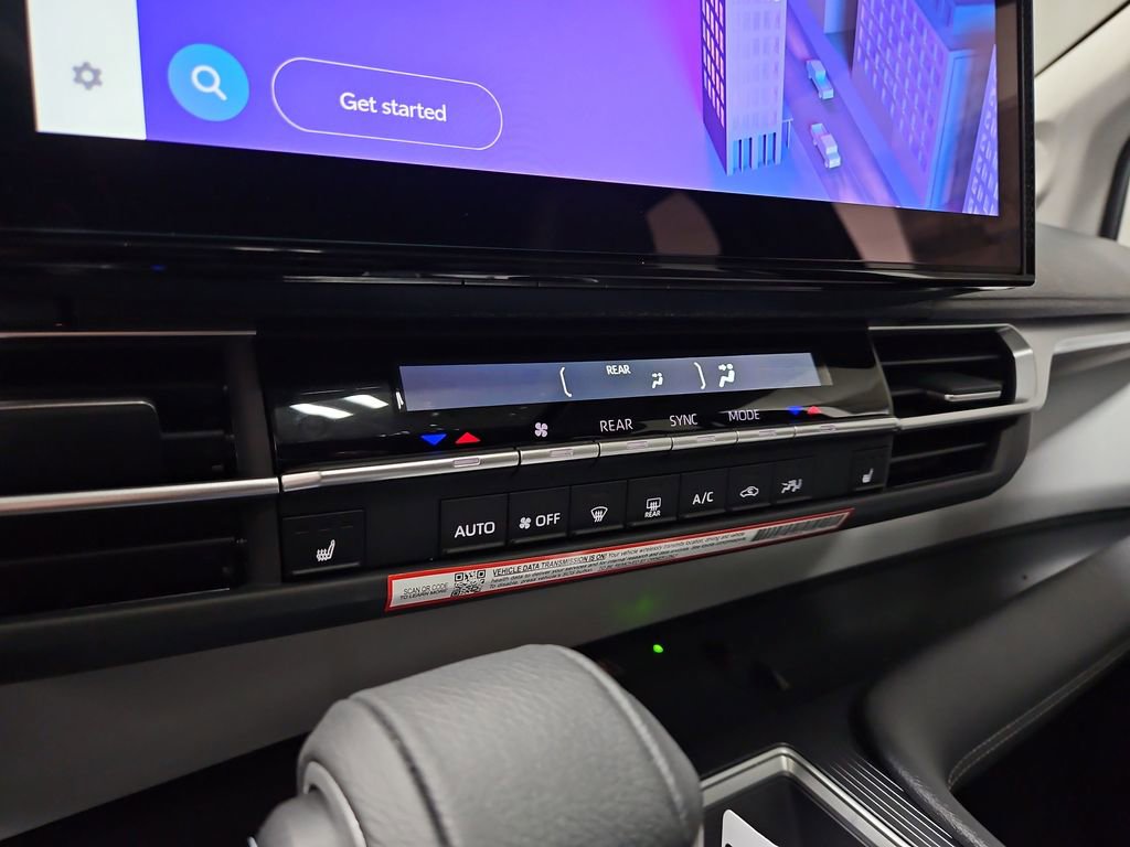 New 2026 Toyota Sienna XLE image 19