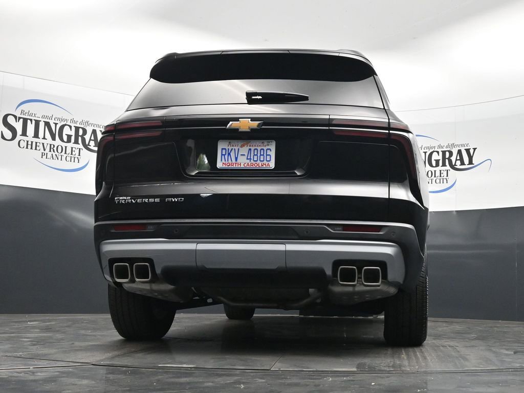 Used 2026 Chevrolet Traverse LT AWD/4WD image 31