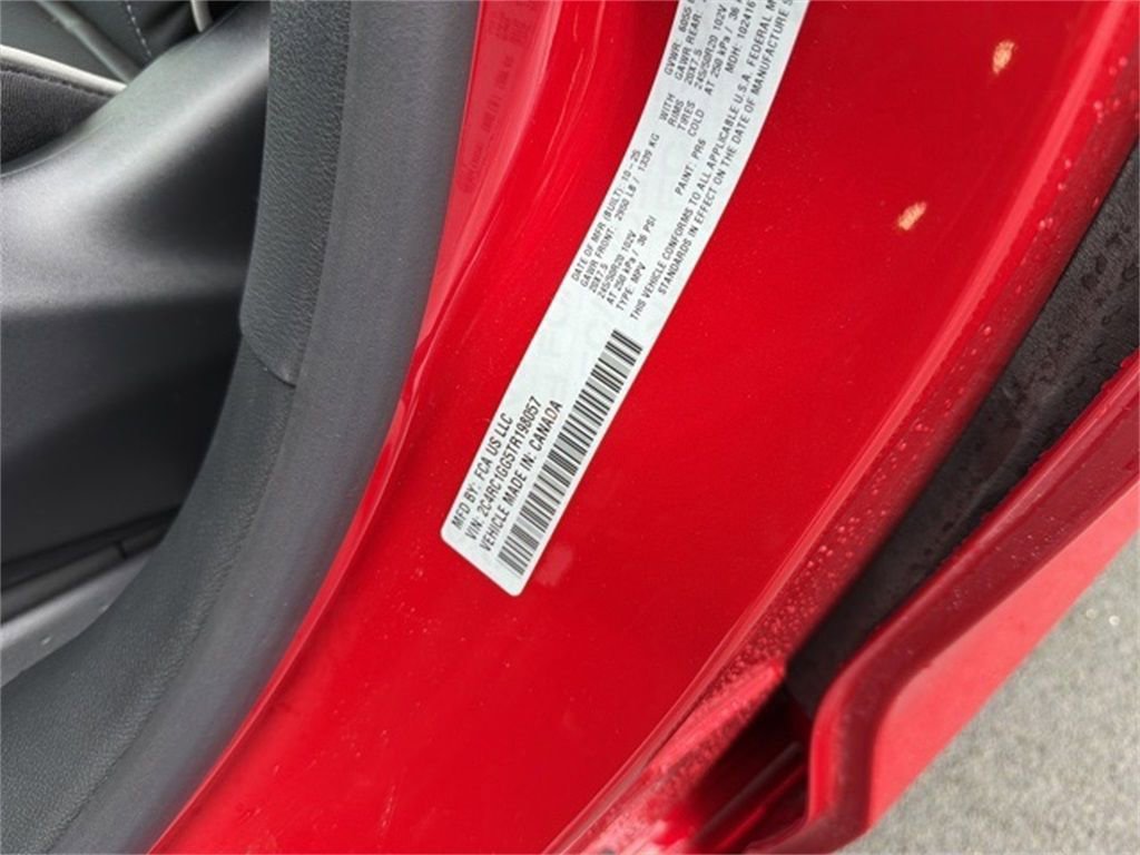 New 2026 Chrysler Pacifica Limited w/ Uconnect Theater Family Group image 42