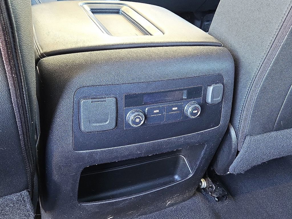 Used 2020 Chevrolet Tahoe LT image 17