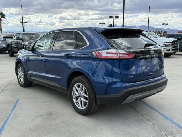 Used 2024 Ford Edge SEL image 3