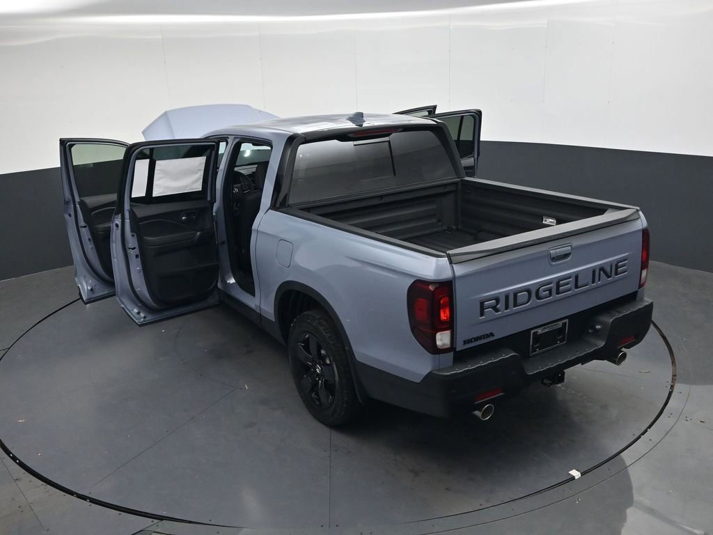 Used 2026 Honda Ridgeline Black Edition image 38
