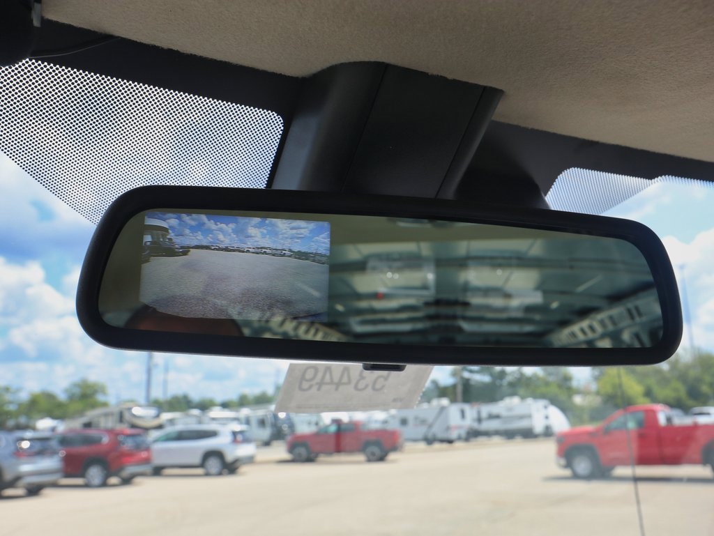 New 2025 GMC Savana 2500 Extended w/ Driver Convenience Package image 17