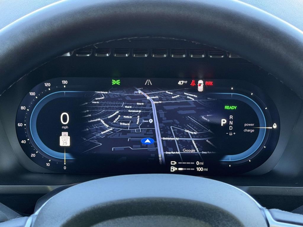 Used 2025 Volvo XC90 T8 Ultra image 11