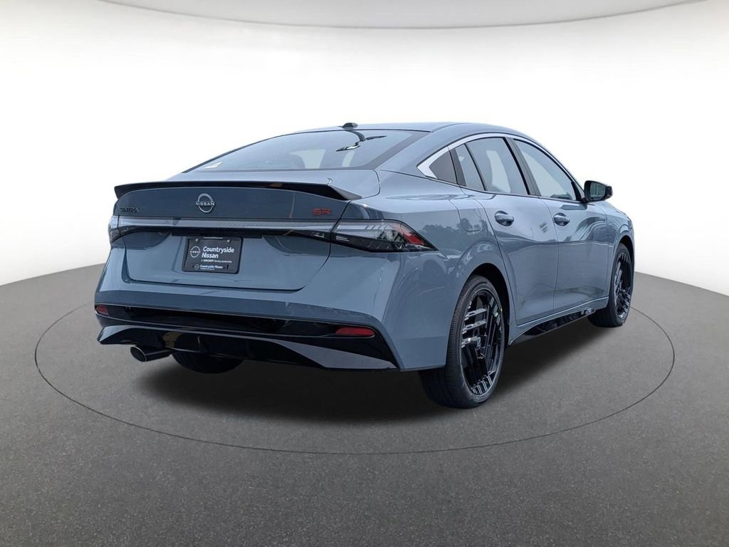 New 2026 Nissan Sentra SR FWD image 5