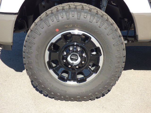 New 2026 Ford F250 King Ranch w/ Tremor Off-Road Package image 38