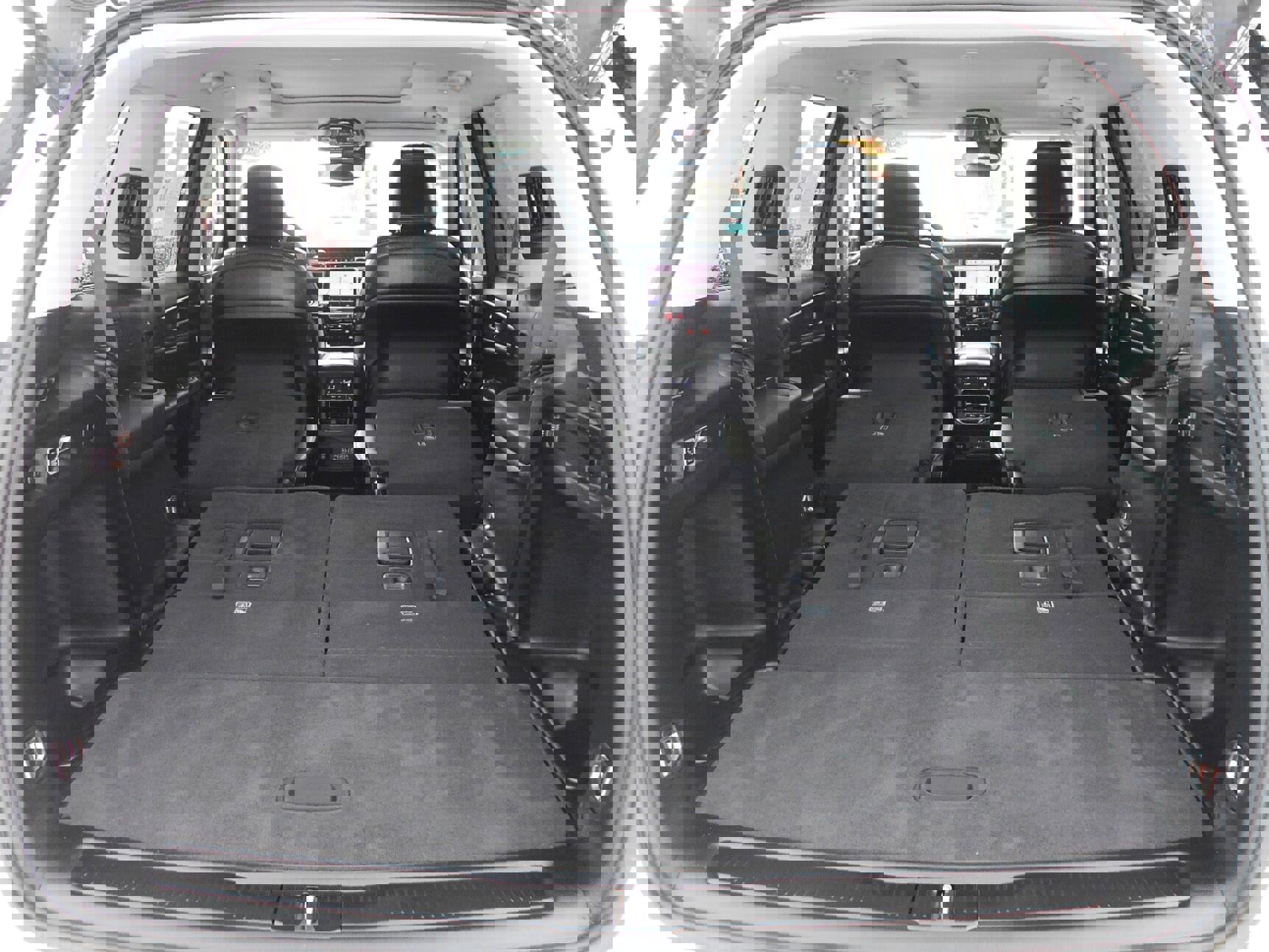 Used 2023 Jeep Grand Cherokee L Limited image 18