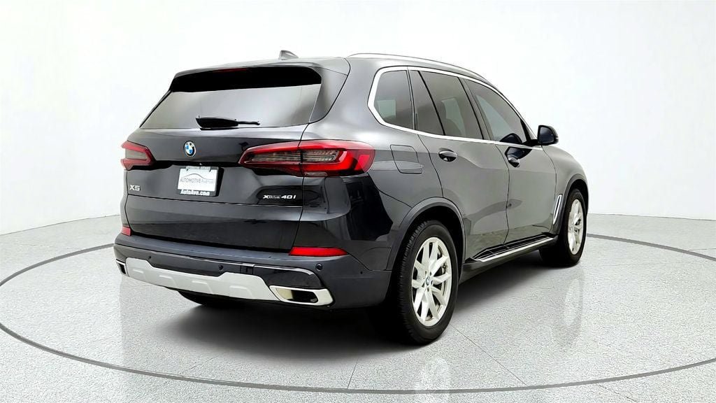 Used 2023 BMW X5 xDrive40i AWD/4WD image 5