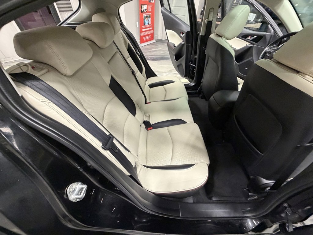 Used 2015 MAZDA MAZDA3 s Grand Touring image 46