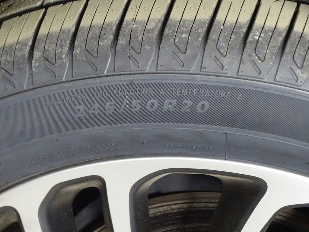 Used 2020 Lincoln Nautilus Reserve image 41