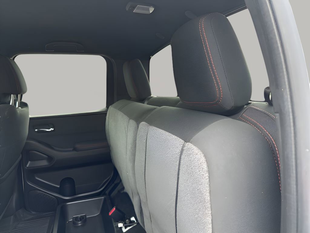 Used 2024 Nissan Frontier PRO-4X w/ Pro Convenience Package image 18